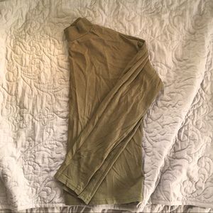 EVERLANE 🌾 mock neck olive tee